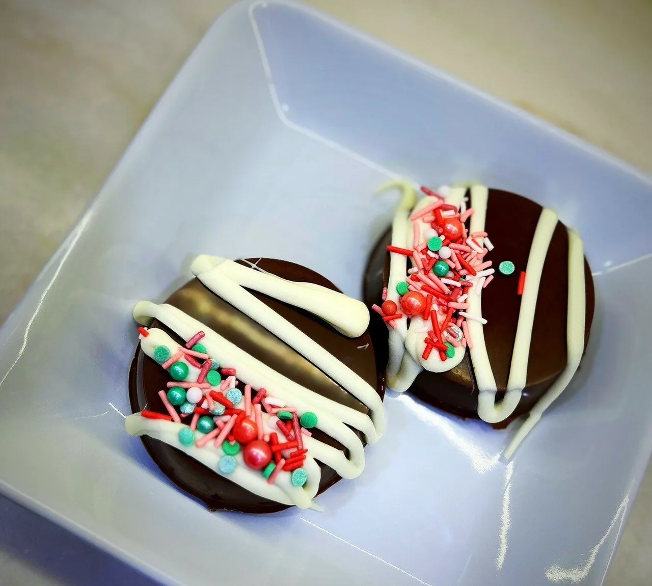 Chocolate morsels with peanut butter filling